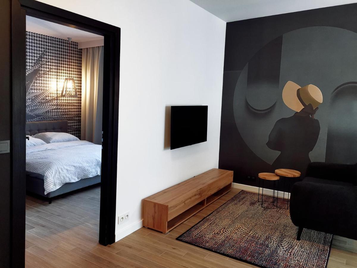 Come&Stay Apartments Wola Варшава Екстериор снимка