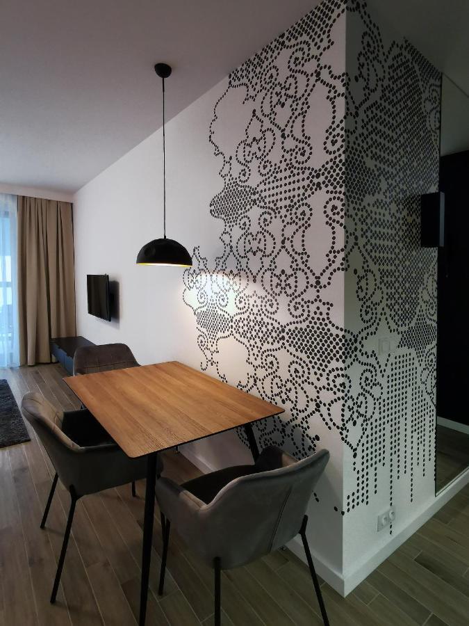 Come&Stay Apartments Wola Варшава Екстериор снимка